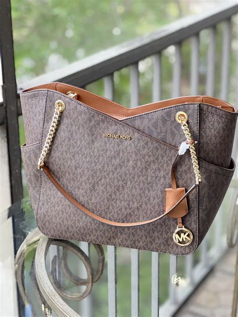 michael kors basket bag aiction|Michael Kors handbags.